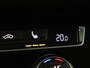Volkswagen Touran 1.4 TSI Highline 7-persoons | Stoelverwarming | Adaptive cruise | Massage | Navigatie | Parkeerhulp | Climate control
