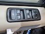 Land Rover Discovery 3.0 SDV6 Black&White Super netjes Dealer onderhouden