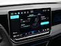 Volkswagen Tiguan 1.5 eHybrid 272 pk DSG R-Line Edition | Panoramadak | Stoel-/stuurverwarming | Sportstoelen | Standkachel | Park Assist | Side Assist | 20 inch