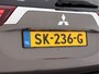 Mitsubishi Outlander 2.0 Plug-in Hybrid AWD (INCL-BTW)  *MICROFIBRE-LEATHER | NAVI-FULLMAP | KEYLESS | DAB | CAMERA | ECC | CRUISE | CARPLAY | PRIVACY-GLASS | TOWBAR | SHIFT-PADDLES | 16"ALU*