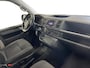 Volkswagen Multivan 150pk automaat | Camper met 4 slaap plaatsen | Volledige keuken | Navigatie | Cruise control