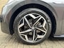 Volkswagen ID.3 First Plus 58 kWh | fase | Navigatie | Adaptieve cruise | Lane assist | Matrix LED | DAB | Apple CarPlay | Steunhaak (trekhaak) | Camera | 19 inch LMV | Sfeerverlichting | Stoelverwarming | Volledig dealeronderhouden