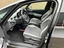 Volkswagen ID.3 First Plus 58 kWh | fase | Navigatie | Adaptieve cruise | Lane assist | Matrix LED | DAB | Apple CarPlay | Steunhaak (trekhaak) | Camera | 19 inch LMV | Sfeerverlichting | Stoelverwarming | Volledig dealeronderhouden