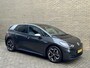 Volkswagen ID.3 First Plus 58 kWh | fase | Navigatie | Adaptieve cruise | Lane assist | Matrix LED | DAB | Apple CarPlay | Steunhaak (trekhaak) | Camera | 19 inch LMV | Sfeerverlichting | Stoelverwarming | Volledig dealeronderhouden