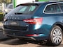 Skoda Superb Combi 1.4 TSI 218pk iV Business Edition | Wegklapbare trekhaak | Achteruitrijcamera | Adaptieve cruise control | Elektrische achterklep |