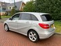Mercedes-Benz B-klasse 180 Ambition half leer xenon nieuwe apk navigatie
