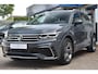 Volkswagen Tiguan 1.5 TSI R-Line Business+ Pano Trekhaak IQ Light