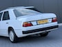 Mercedes-Benz E-klasse 200-500 200 E