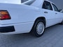 Mercedes-Benz E-klasse 200-500 200 E