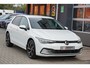 Volkswagen Golf 8 1.0 TSI ACC/Navi/PDC/18inch/Stoelverw.