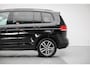 Volkswagen Touran 1.5 TSI Business 7p |Pano|Virtual|Keyless|Dodehoek|ACC|Camera|