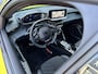 Peugeot 208 1.2 Hybrid 136 e-DCS6 GT | Navigatie | Alcantara | Parkeersensoren | Parkeercamera | Stoelverwarming |