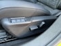 Peugeot 208 1.2 Hybrid 136 e-DCS6 GT | Navigatie | Alcantara | Parkeersensoren | Parkeercamera | Stoelverwarming |