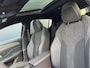 Peugeot 308 1.6 HYbrid 180pk e-EAT8 GT | Panoramisch schuif-/kanteldak | 360 camera | Focal Audio | Navigatie |