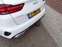 Kia Ceed Sportswagon 1.5 T-GDi GT-Line AUTOMAAT| PANORAMADAK| NAVIGATIE| CAMERA| DODE-HOEK DETECTIE| AIRCO/ECC| CRUISECONTROL| PARKEERSENSOREN