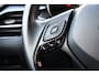 Toyota C-HR 1.8 Hybrid Business Plus Limited Automaat 122pk | Dodehoekdetectie | Apple Carplay/Android Auto | LED-koplampen |
