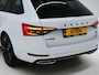 Skoda Superb Combi 1.4 TSI iV Sportline 218PK | Panoramadak | Trekhaak | Sportstoelen | Camera | Keyless | Carplay