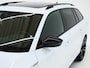 Skoda Superb Combi 1.4 TSI iV Sportline 218PK | Panoramadak | Trekhaak | Sportstoelen | Camera | Keyless | Carplay
