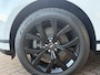 Land Rover Range Rover Evoque 2.0 D150 AWD R- Dynamic | PANORAMADAK| NAVIGATIE| CAMERA| AIRCO/ECC| CRUISECONTROL| PARKEERSENSOREN