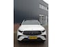 Mercedes-Benz GLC 300e 4MATIC AMG Line AMG LINE | NIGHT PAKKET | LUCHTVERING | ADAPTIVE CRUISE CONTROL | 360 CAMERA | SFEERVERLICHTING | PANORAMADAK | ELEKTRISCHE STOELEN | STOELVERWARMING | ELEKTRISCH ACHTERKLEP