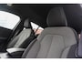 Volvo XC40 B4 Plus Dark | 2000 kg trekgewicht | Trekhaak | Stuur & Stoelverwarming | Pilot Assist | Elektrische Achterklep | Elektrische Stoelen | Google Services | Harman Kardon |
