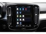 Volvo XC40 B4 Plus Dark | 2000 kg trekgewicht | Trekhaak | Stuur & Stoelverwarming | Pilot Assist | Elektrische Achterklep | Elektrische Stoelen | Google Services | Harman Kardon |