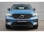 Volvo XC40 B4 Plus Dark | 2000 kg trekgewicht | Trekhaak | Stuur & Stoelverwarming | Pilot Assist | Elektrische Achterklep | Elektrische Stoelen | Google Services | Harman Kardon |
