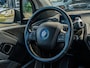 BMW i3 Basis 120Ah 42 kWh ORG NL WARMTEPOMP LED STOELVERW 19 INCH CRUISE PDC