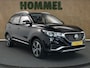 MG ZS EV Luxury 45 kWh - ORIGINEEL NEDERLANDSE AUTO - SOH 92.6%! - ELEKTRISCH PANORAMADAK - LEDEREN BEKLEDING - CRUISE CONTROL ADAPTIEF - KEYLESS ENTRY & START  - DODEHOEKDETECTIE - ACHTERUITRIJCAMERA - VOORSTOELEN VERWARMD - ELEKTRISCH VERSTELBARE BESTUURDERSSTOEL
