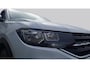 Volkswagen T-Cross 1.0 TSI 115pk Life Executive / Navigatie / Stoelverwarming / Adaptive Cruise