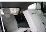 Volvo EX90 Twin Motor Performance Ultra 7p. 111 kWh | Luchtvering | Adaptieve Cruise Control met Pilot Assist | Premium audio by Bowers & Wilkins | Elektrische voorstoelen + stuurwiel met geheugenfunctie | Verwarmbare voorstoelen + stuurwiel + achterbank | Panoramisch dak | Voorstoelen met massagefunctie | 360 Parkeercamera | Alarmklasse III | 4-Zone Climate Control | Head-Up Display | 22'' Lichtmetalen wielen |