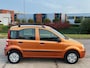 Fiat Panda 1.2 Dynamic Audio-CD/MP3 Electric pakket Bluetooth Dakrails ABS Dealeronderhoud 60037 km's! inclusief NAP! Nieuwe Apk!