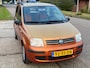 Fiat Panda 1.2 Dynamic Audio-CD/MP3 Electric pakket Bluetooth Dakrails ABS Dealeronderhoud 60037 km's! inclusief NAP! Nieuwe Apk!