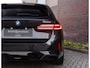 BMW 5-Serie Touring 550e xDrive | M Sport Pro - Pano - Trekhaak - HUD