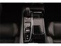 Volvo V60 2.0 T6 Recharge AWD R-Design 340 PK | 3D Camera | Trekhaak | Apple Car Play | Harman/Kardon | Panorama | Crystal White Pearl - RIJKLAAR