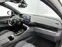 Peugeot 5008 1.2 Hybrid Allure Pack Business 136pk Automaat | Climate Control | Navigatie | Cruise Control | Achteruitrijcamera | Parkeersensoren Achter | LED Koplampen 18" Lichtmetalen Velgen | Apple Carplay/Android Auto |
