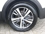 Peugeot 5008 1.2 Hybrid 136 Allure Pack Business 1ste eigenaar | 7 persoons | Camera | Keyless | Dodehoekdetectie | LED lampen | Navigatie | AUTOMAAT