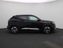 Peugeot e-2008 EV Allure Pack 50 kWh | Navigatie | Virtual Cockpit | LED Koplampen | 360 Camera | Half Lederen Bekleding | Privacy Glass | Lichtmetalen Velgen |