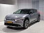 Kia EV6 Plus 77.4 kWh Trekhaak, Btw auto, NL auto, Apple Carplay/Android Auto, Navigatie, Stoel en stuur verwarming.