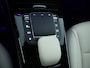 Mercedes-Benz A-klasse 200 Business Solution Luxury | Achteruitrijcamera | Leder | Sfeerverlichting | Apple Carplay | Inclusief 24 maanden MB Certified garantie voor Europa.