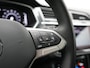 Volkswagen Tiguan TSI eHybrid Elegance Plug In Hybrid 266pk PHEV | Panodak | Head Up | Adaptive Cruise | Alcantara Sportstoelen Massage & Verwarmd | Pilot Assist | Apple Carplay | Blis | Navigatie | Virtual | DAB |