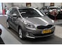 Kia Carens 1.6 GDi Premium Pack Airco, Cruise Control, Trekhaak, Navigatie, Stuurbekrachtiging