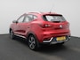 MG ZS MG EV Luxury 45 kWh | Apple Carplay / Android Auto | Camera | Stoelverwarming | Schuif/Kanteldak | Lichtmetalen Velgen | Dodehoekdetectie |