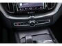 Volvo XC60 2.0 T6 Plug-in hybrid AWD Plus Dark | Trekhaak | Schuif/kanteldak | Rondomzicht camera | Dodehoek assistent | Stoel/Stuur verwarming |