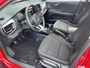 Kia Stonic 1.0 T-GDi MHEV DynamicLine Navigatie | Apple Carplay / Android Auto | Cruise control | Airconditioning | LM Velgen