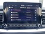 Kia Stonic 1.0 T-GDi MHEV DynamicLine Navigatie | Apple Carplay / Android Auto | Cruise control | Airconditioning | LM Velgen