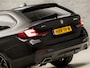 BMW 5-Serie Touring 530i xDrive M Sport 245Pk Automaat (PANORAMADAK, APPLE CARPLAY, LUCHTVERING, GROOT NAVI, 360 CAMERA, MEMORY SEATS, LEDER, SFEERVERLICHTING, ADAPTIVE CRUISE, HEAD-UP DISPLAY, TREKHAAK, NIEUWSTAAT)