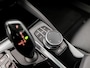 BMW 5-Serie Touring 530i xDrive M Sport 245Pk Automaat (PANORAMADAK, APPLE CARPLAY, LUCHTVERING, GROOT NAVI, 360 CAMERA, MEMORY SEATS, LEDER, SFEERVERLICHTING, ADAPTIVE CRUISE, HEAD-UP DISPLAY, TREKHAAK, NIEUWSTAAT)