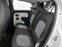 Renault Twingo 1.0 Limited 65pk | Navigatie | Climate Control | Cruise Control | Achteruitrijcamera | Parkeersensoren Achter | Apple Carplay/Android Auto | Lederen Stuurwiel |