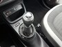 Renault Twingo 1.0 Limited 65pk | Navigatie | Climate Control | Cruise Control | Achteruitrijcamera | Parkeersensoren Achter | Apple Carplay/Android Auto | Lederen Stuurwiel |